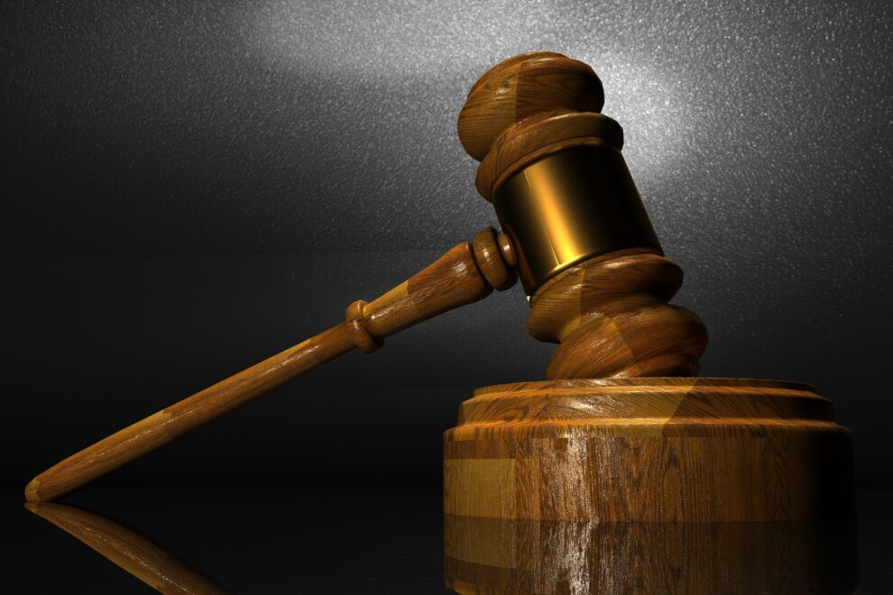action en justice Stop au porno