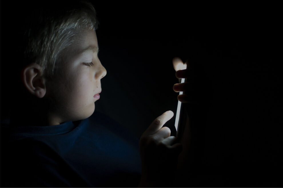 enfant danger ecran pornographie