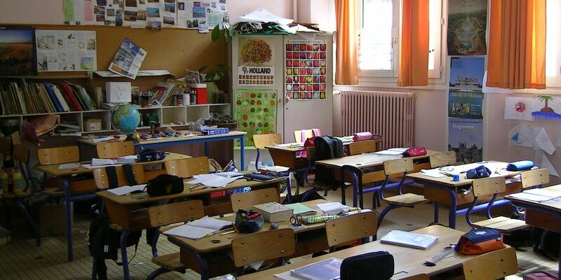 MINOLTA DIGITAL CAMERA